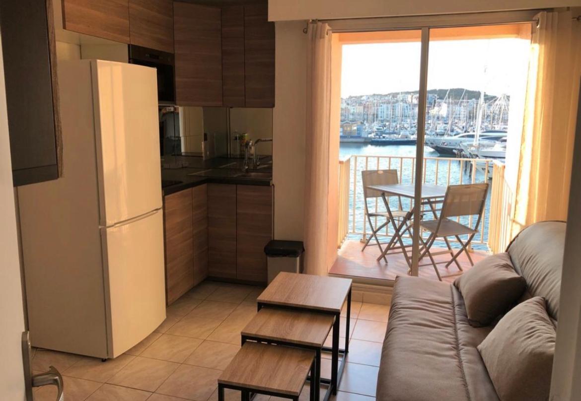 Studio La Grande Roue Vue Magnifique 아그 외부 사진